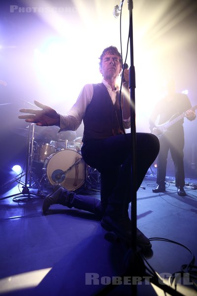 AND ALSO THE TREES - 2021-10-29 - PARIS - La Maroquinerie - Simon Huw Jones